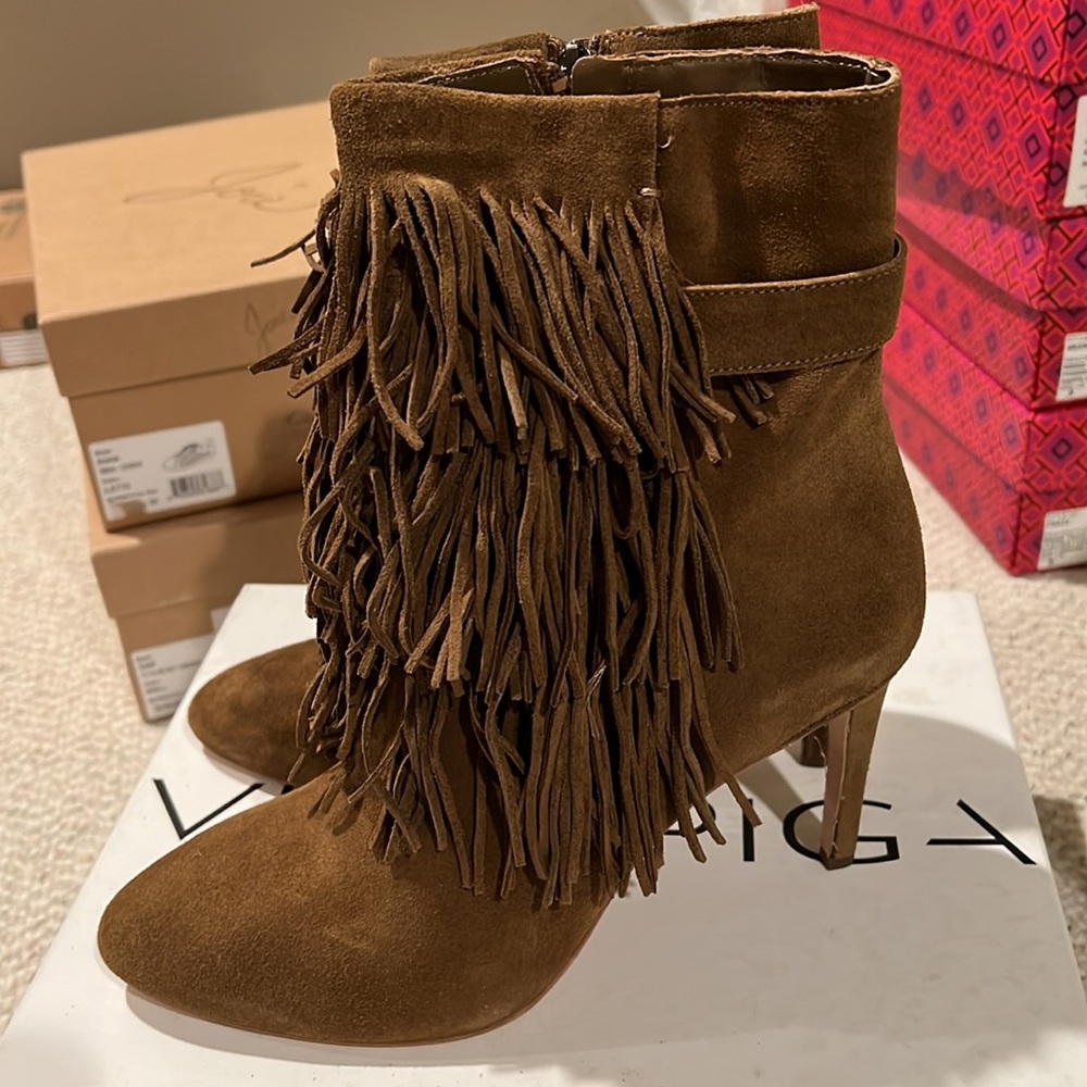 New!! Via spiga booties